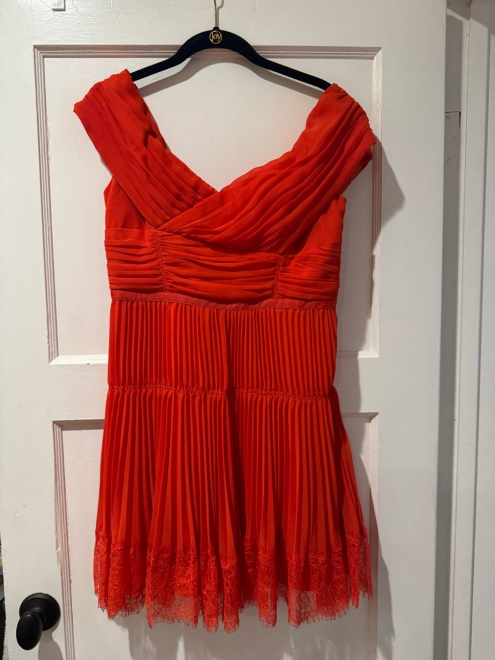 Self-Portrait Orange Off-the-Shoulder Pleated Mini Dress. - Picture 4 of 5